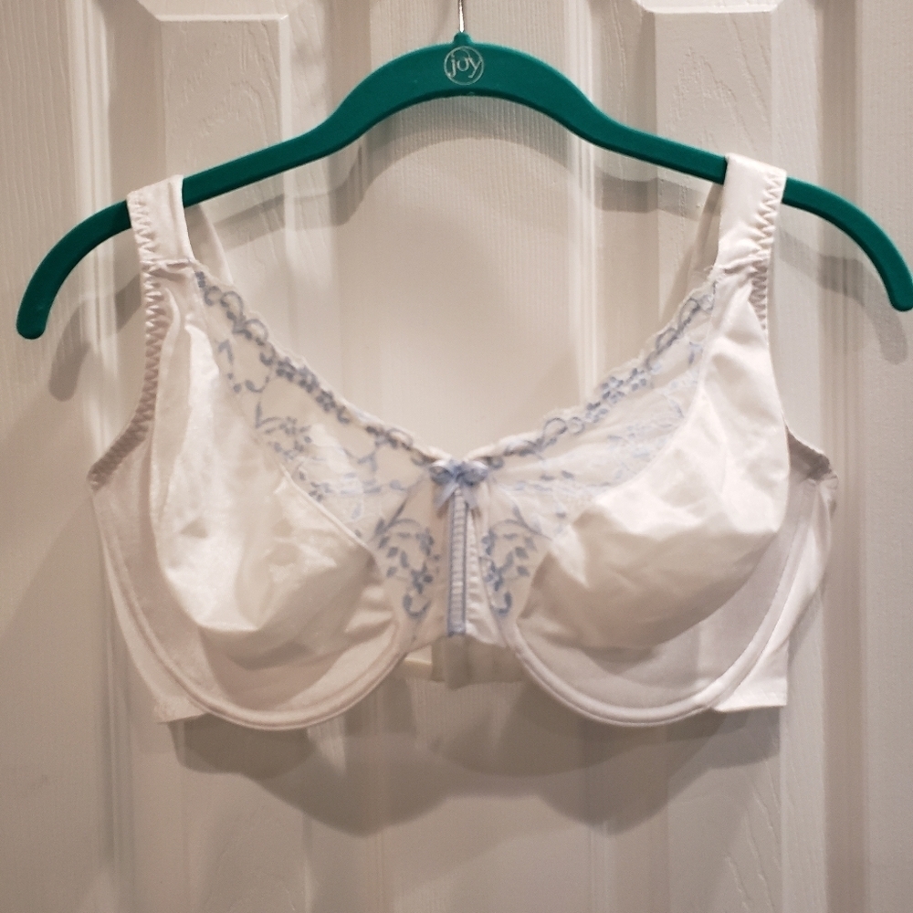 Sz 40DDD White Curvation Side Shaper Underwire Bra